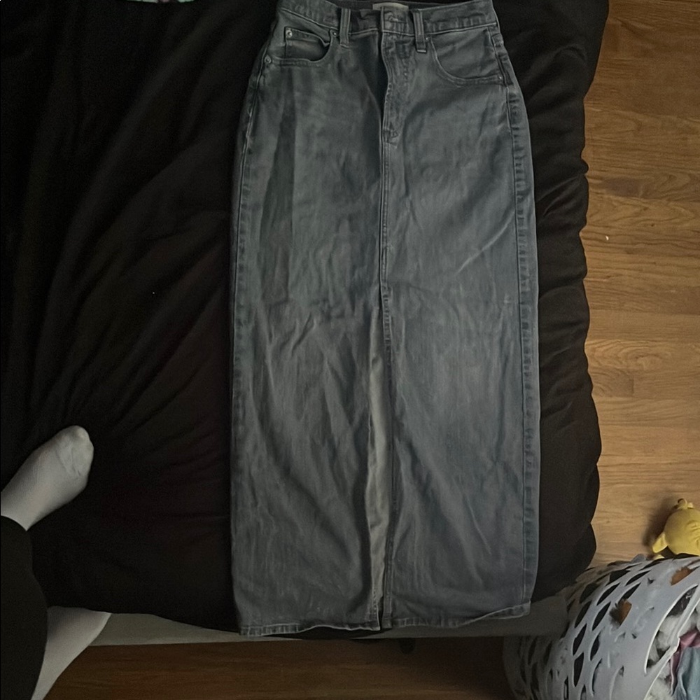 Universal Thread Charcoal Denim Skirt